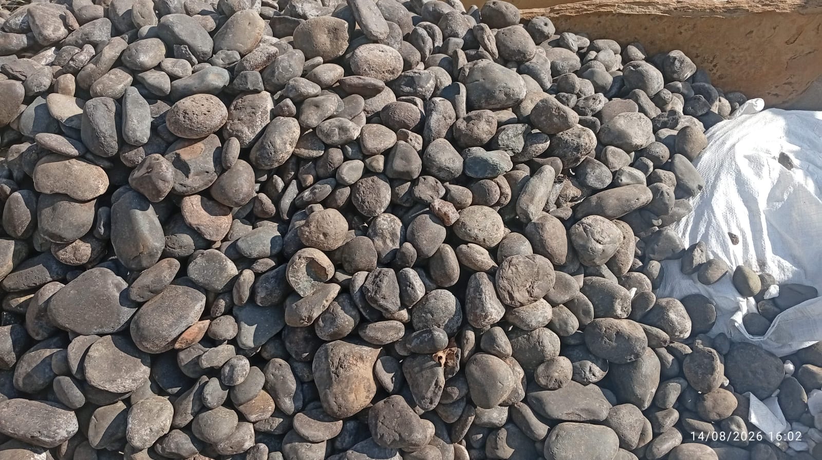Black Pebbles