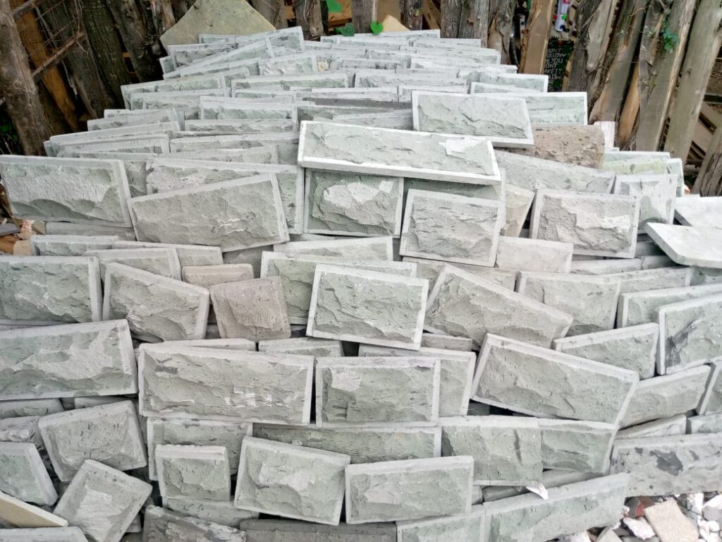 Bush Stone in Kenya (per sqm)